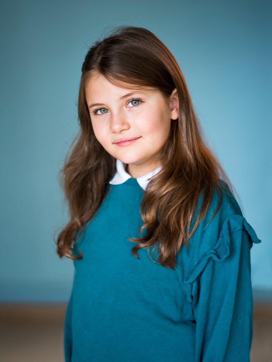 carousel-hero-element image-8