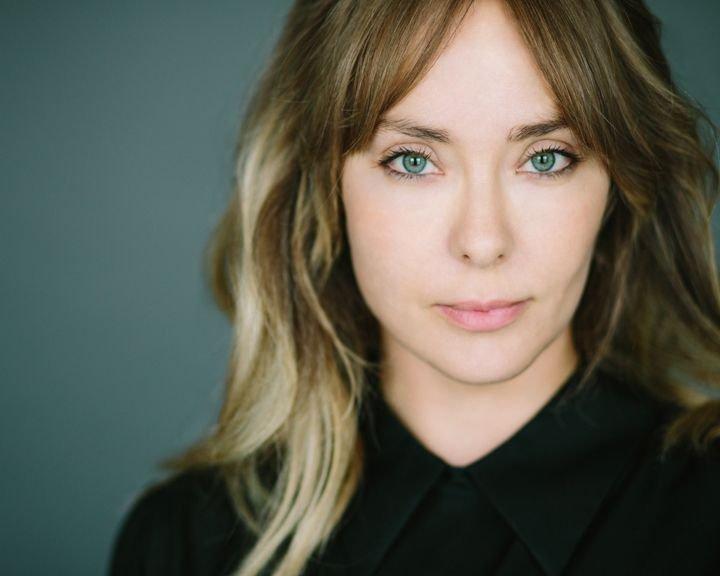 carousel-hero-element image-18